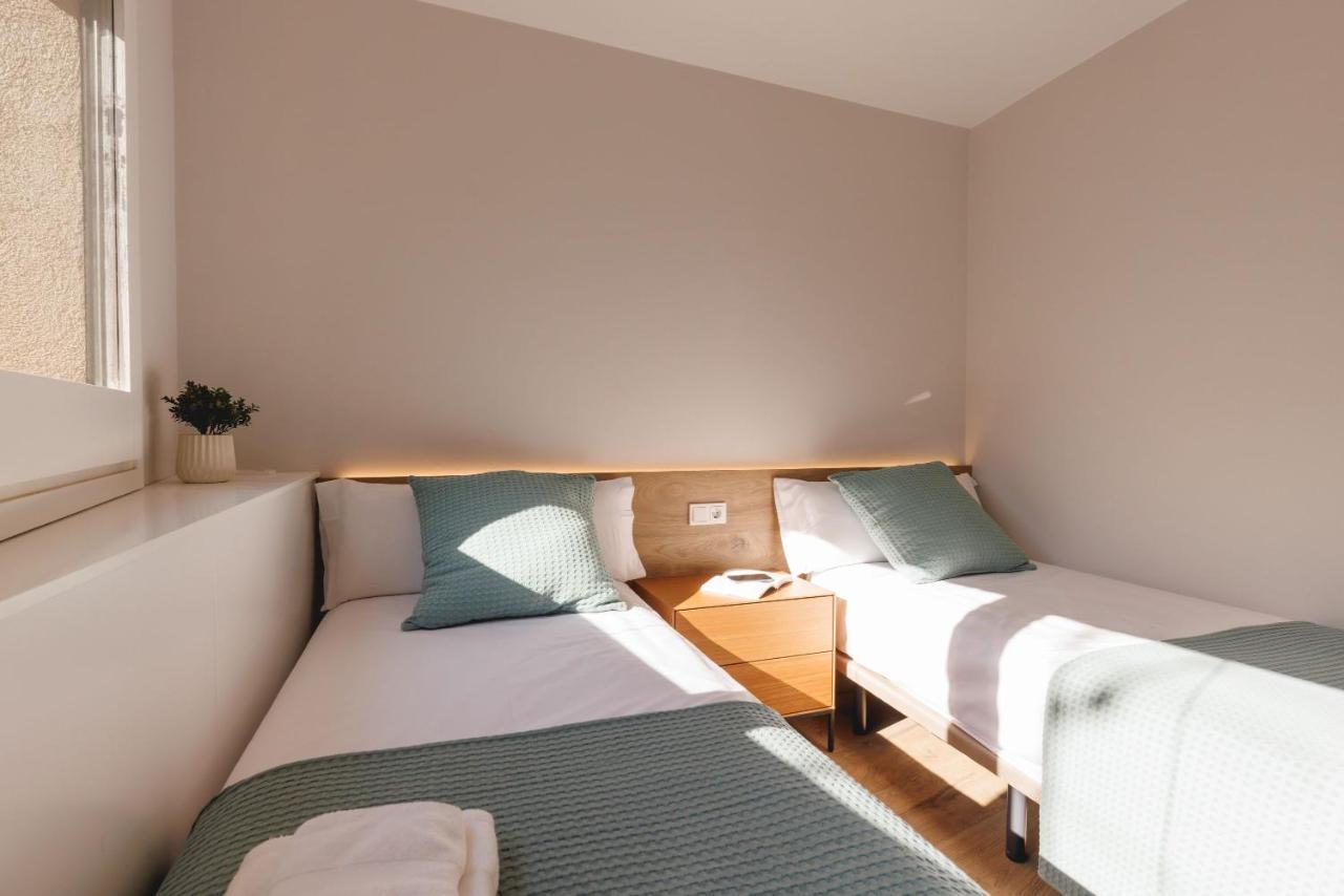 Bravissimo Cort Reial Duplex, Spacious With 3 Bedrooms Appartement Gérone