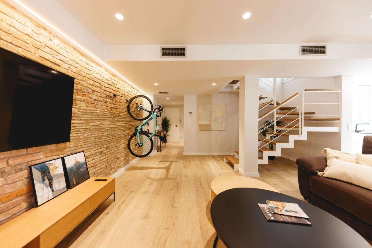Appartement Bravissimo Cort Reial Duplex, Spacious With 3 Bedrooms *