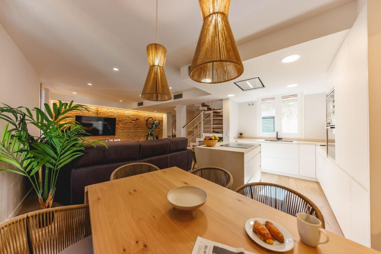 Appartement Bravissimo Cort Reial Duplex, Spacious With 3 Bedrooms