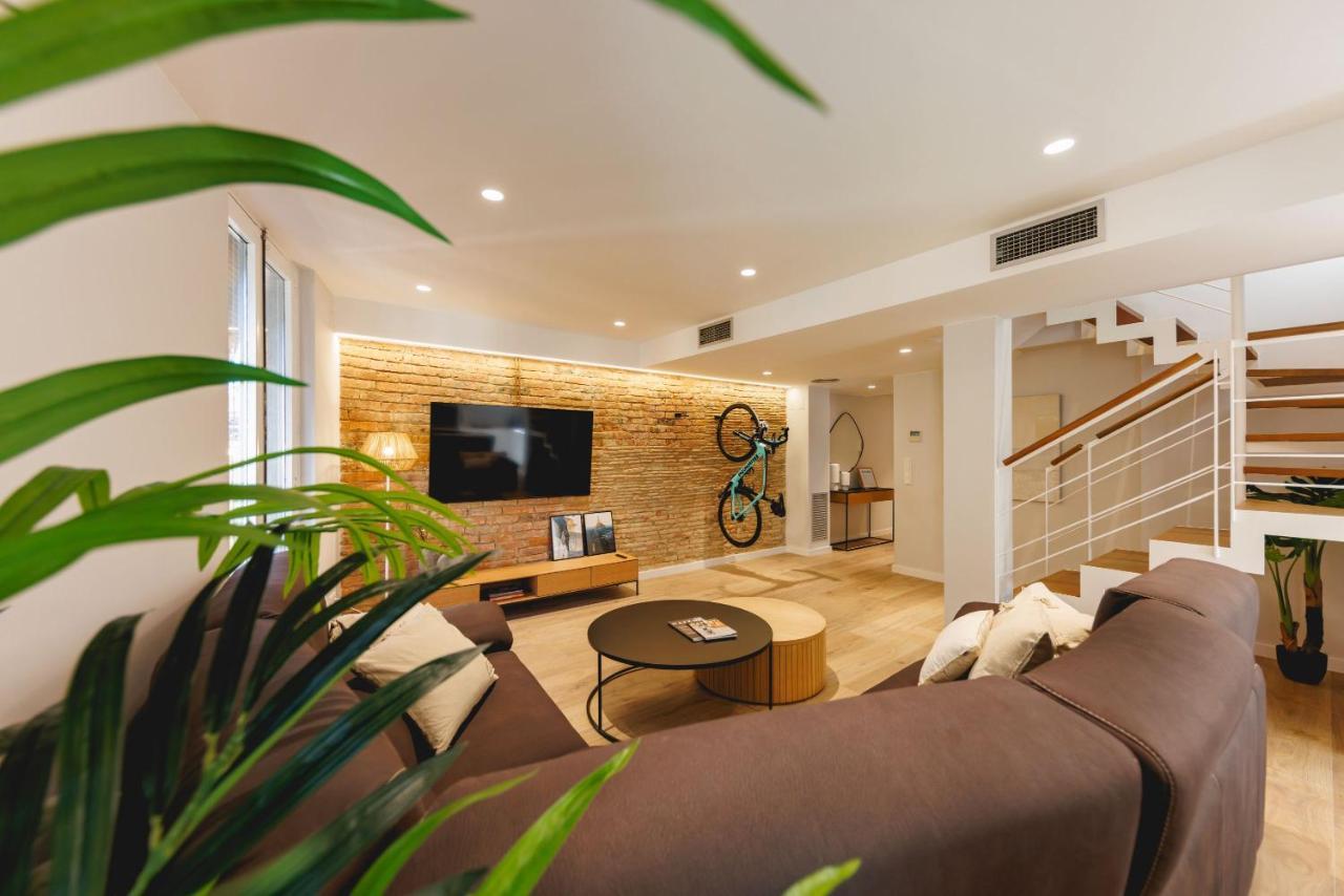 Bravissimo Cort Reial Duplex, Spacious With 3 Bedrooms Appartement